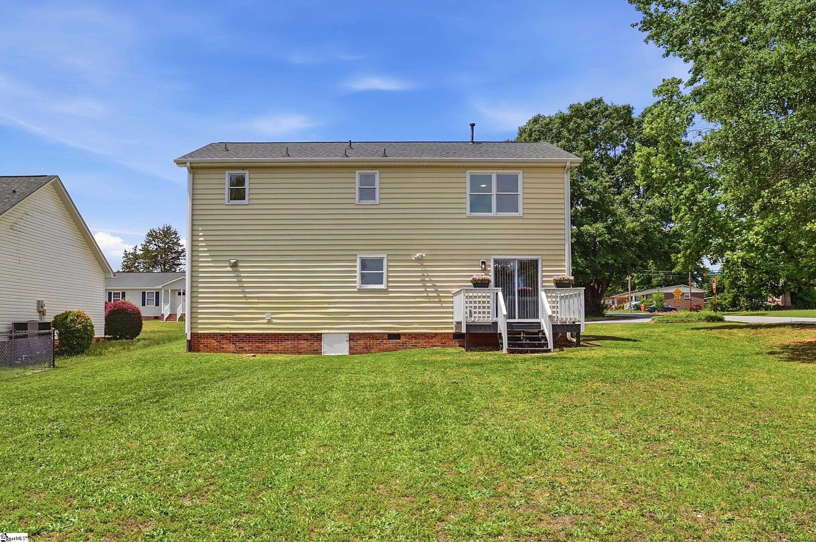 1 Green Ridge Place Property Photo 20