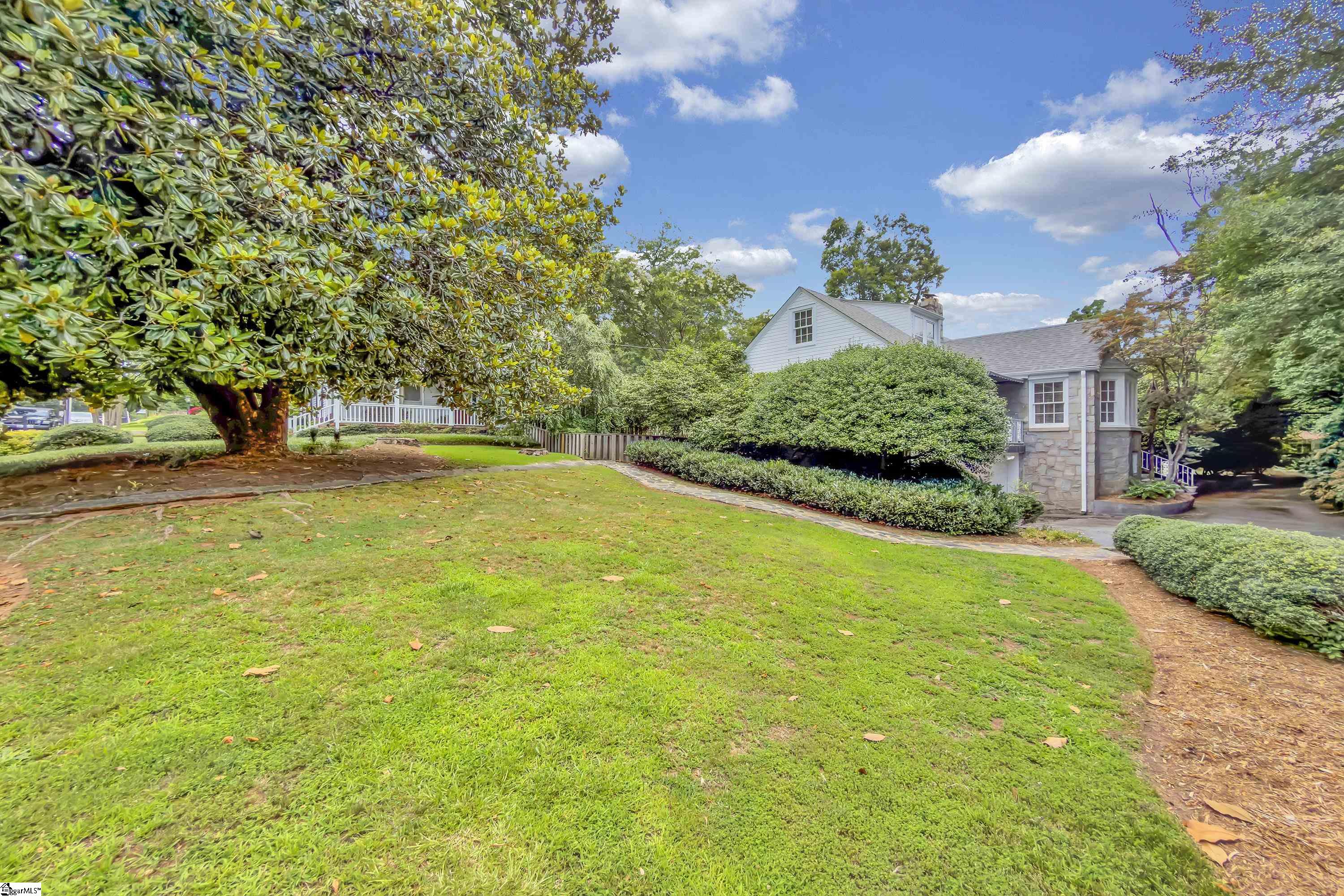 47 Douglas Drive Property Photo 14