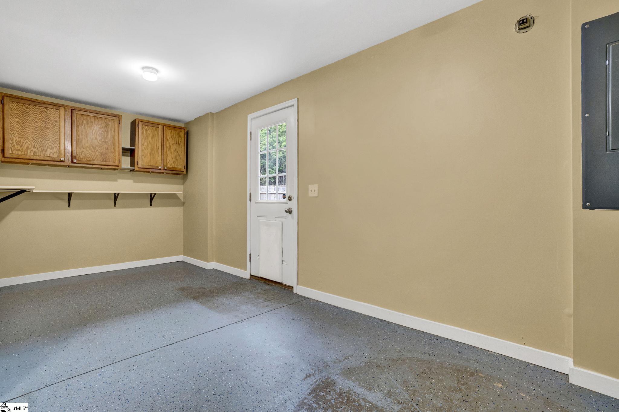 221 Brooklane Court Property Photo 8