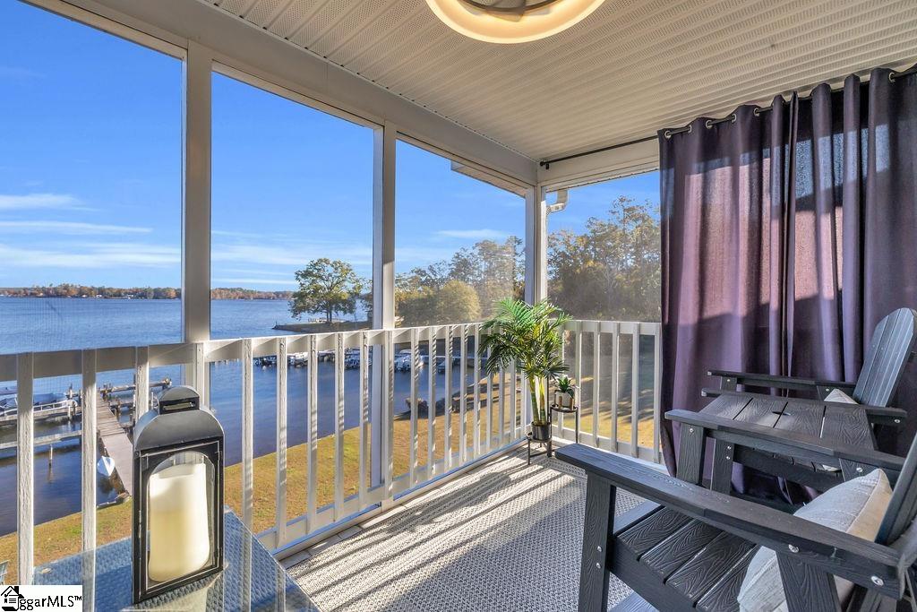 101 Bomber Court Property Photo 16