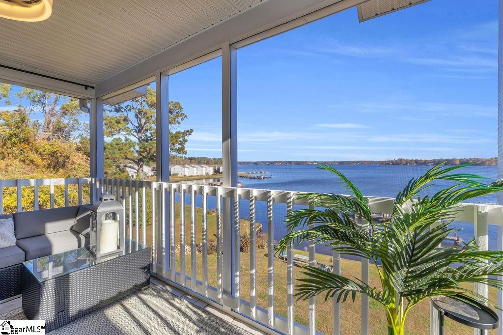 101 Bomber Court Property Photo 17