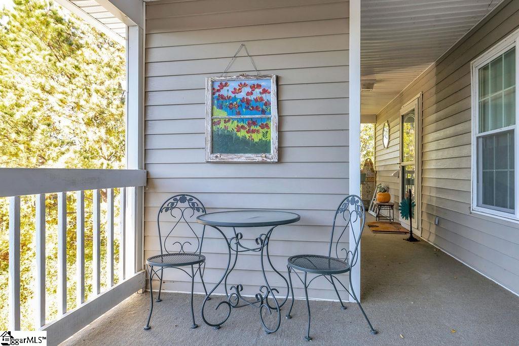 101 Bomber Court Property Photo 18