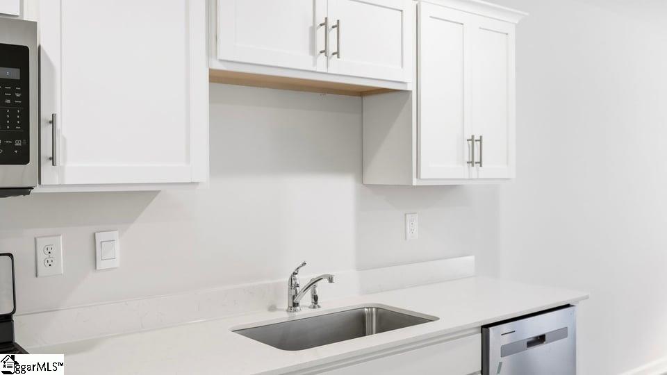 243 Deskin Lane Property Photo 14