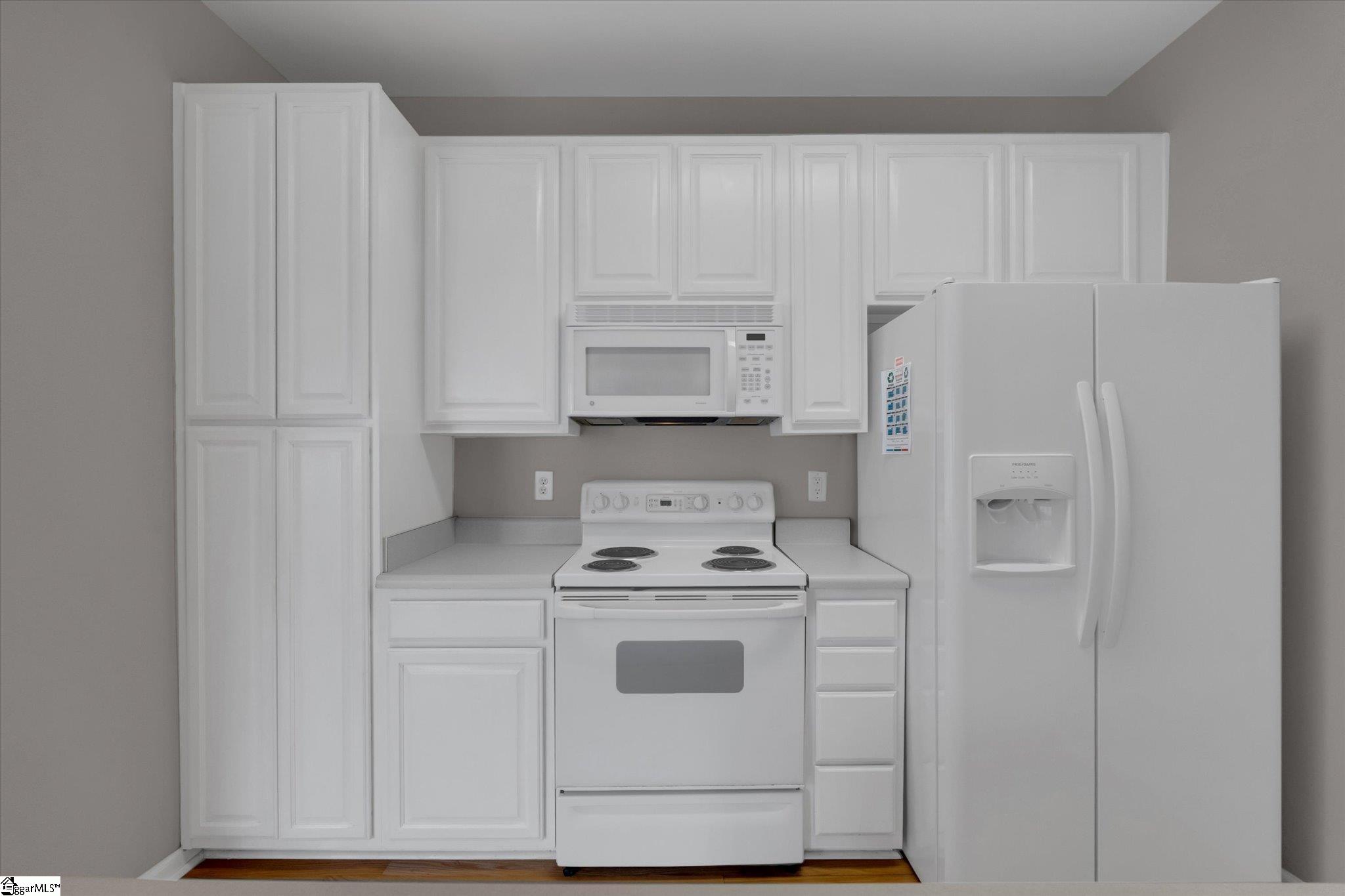 15 Cedar Rock Drive Property Photo 14