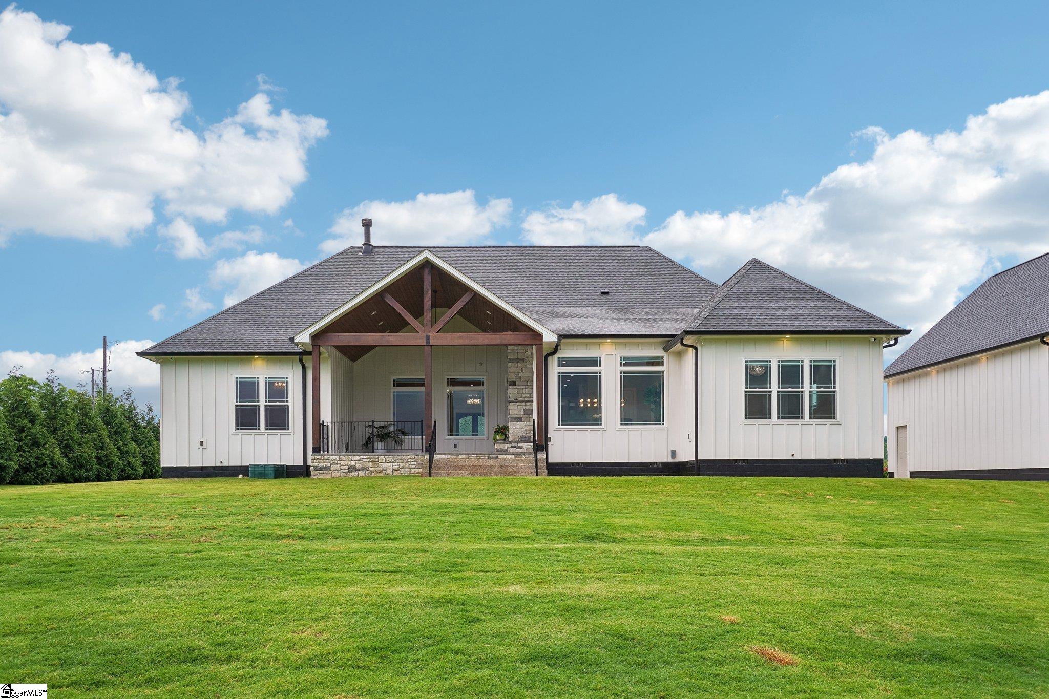 1591745 Property Photo 43