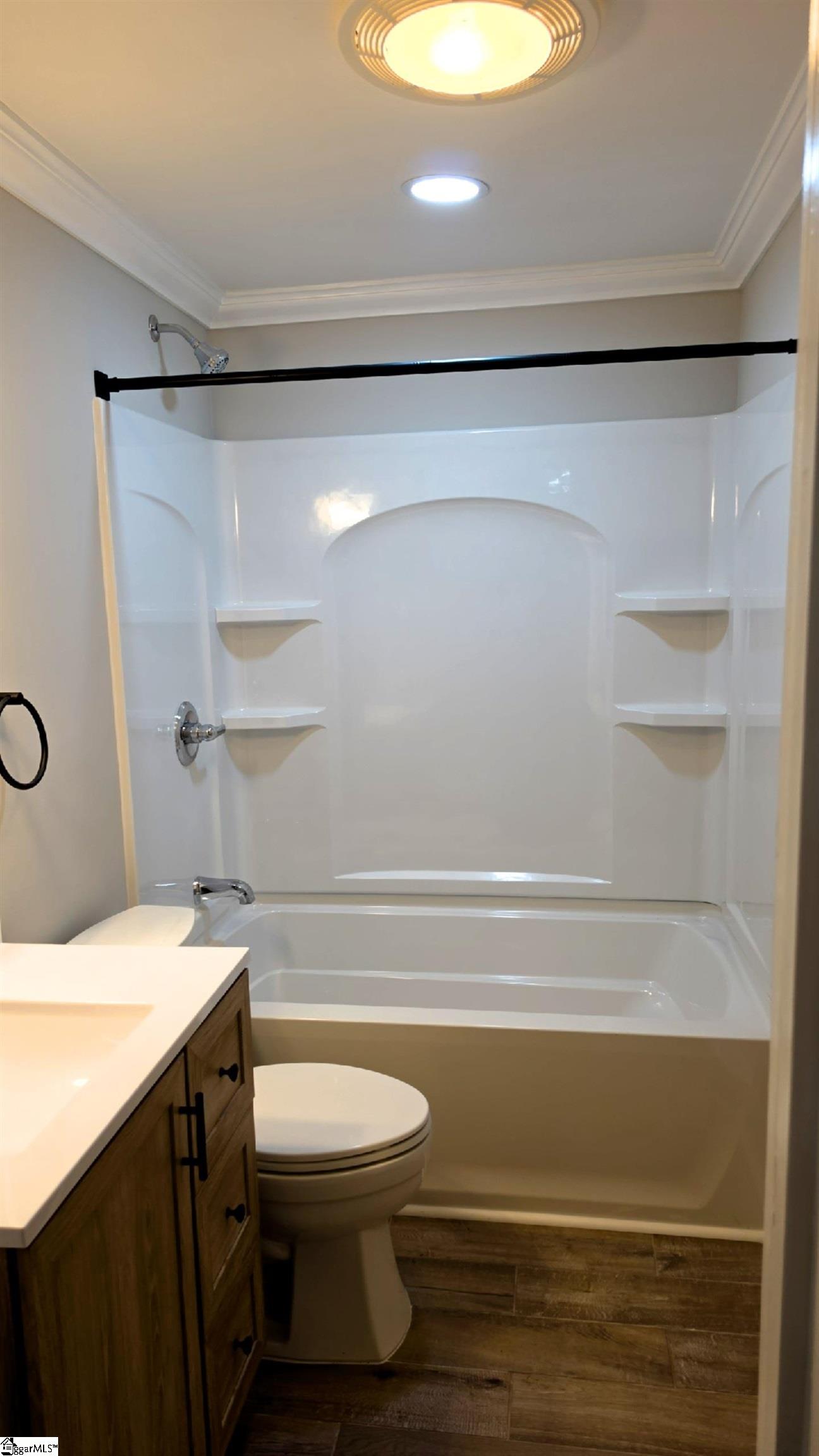 1591751 Property Photo 6