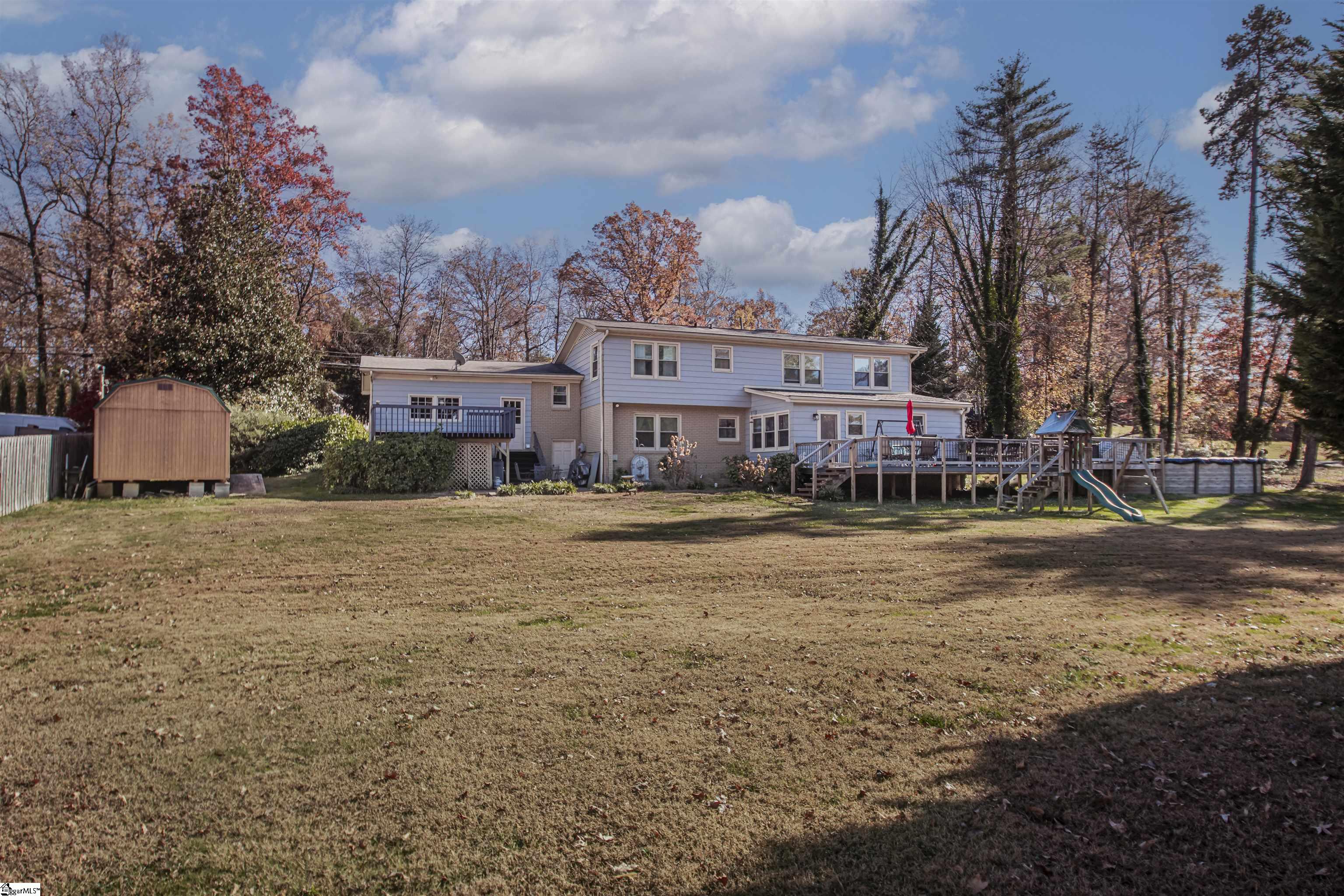 103 Forest Drive Property Photo 6