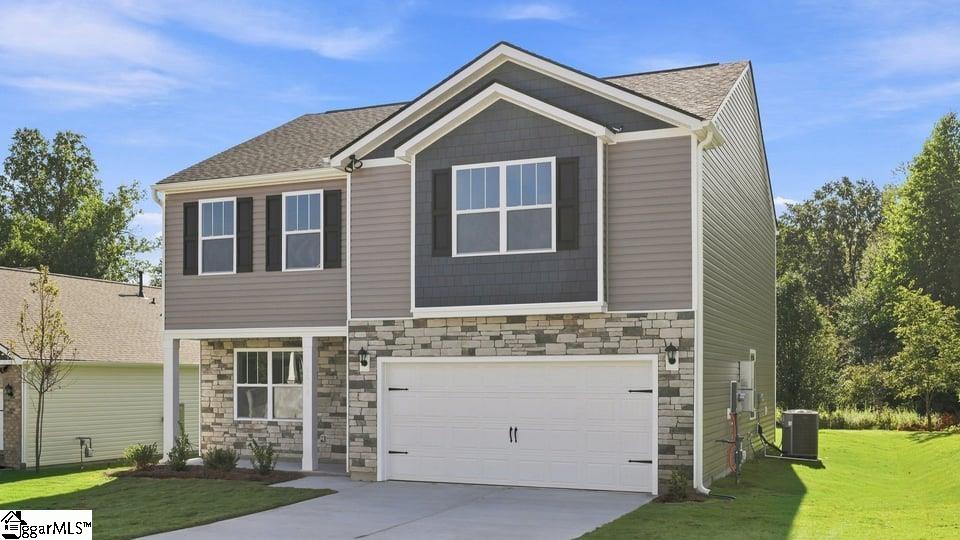 1612 Castlen Court Property Photo 2