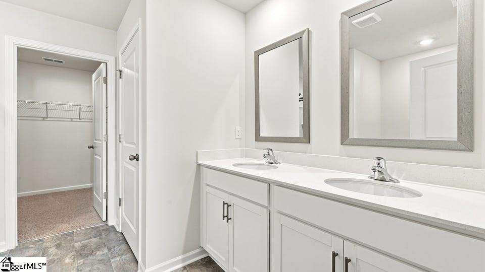 1612 Castlen Court Property Photo 31
