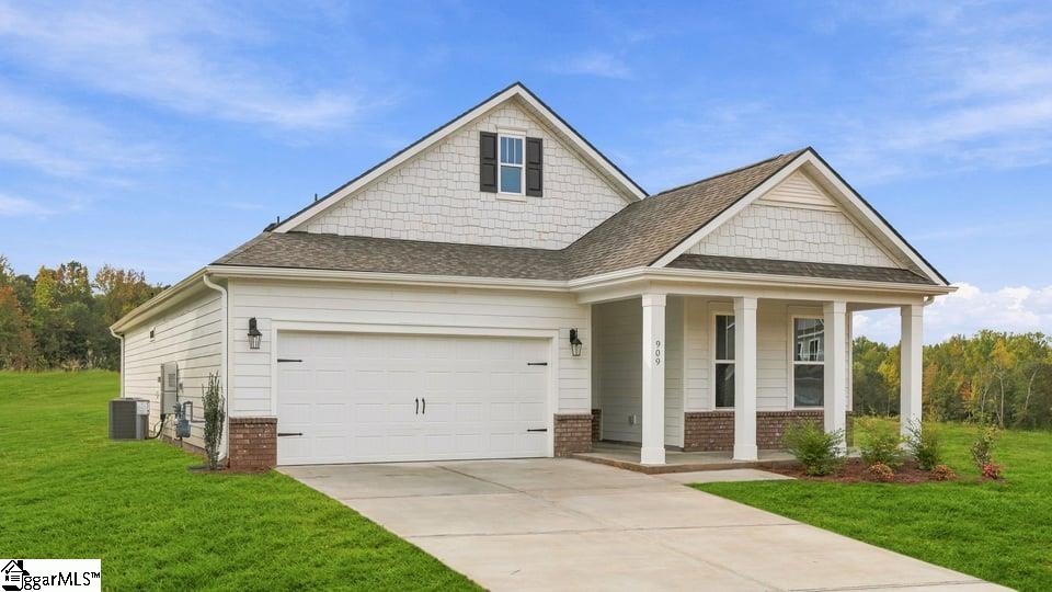 909 Valegro Drive Property Photo 2