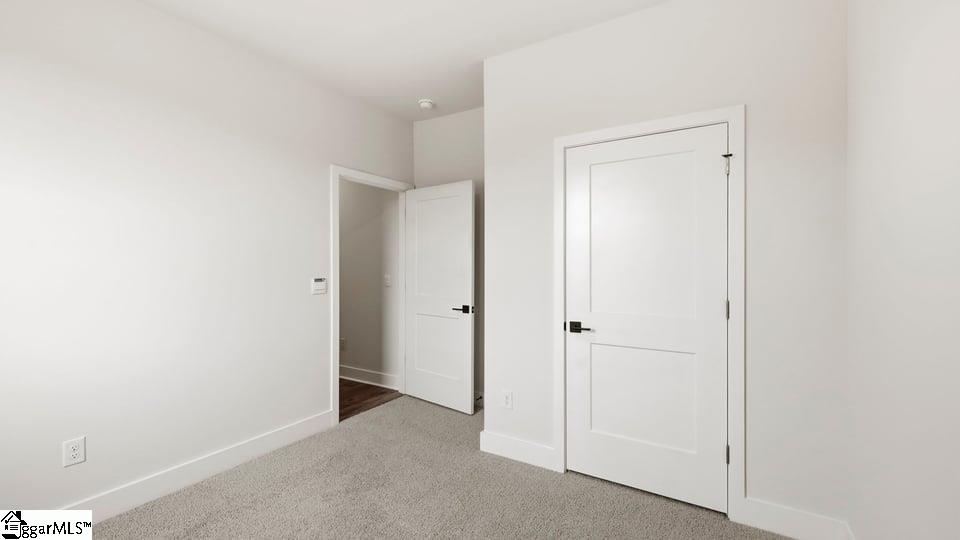909 Valegro Drive Property Photo 11
