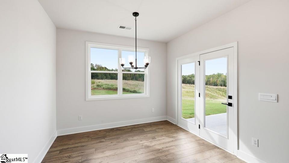 909 Valegro Drive Property Photo 22