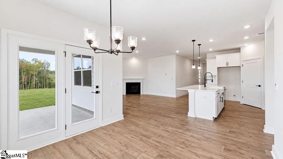 909 Valegro Drive Property Photo 24