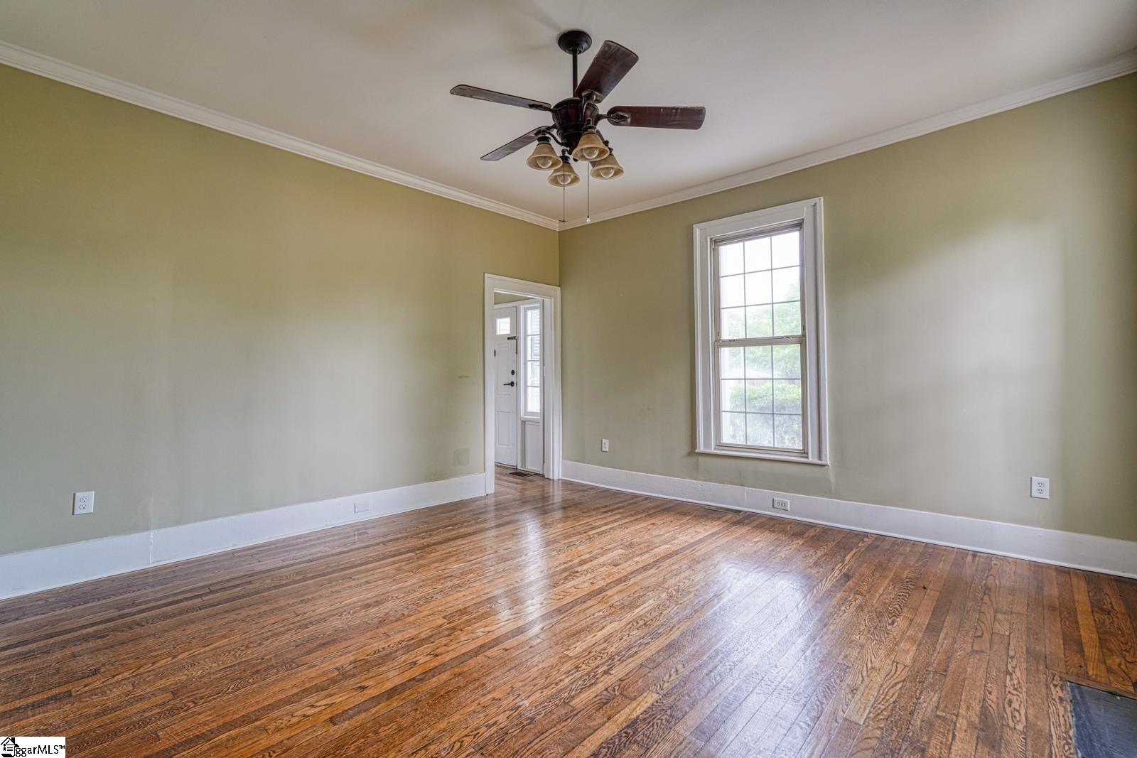 4279 N Blackstock Road Property Photo 8