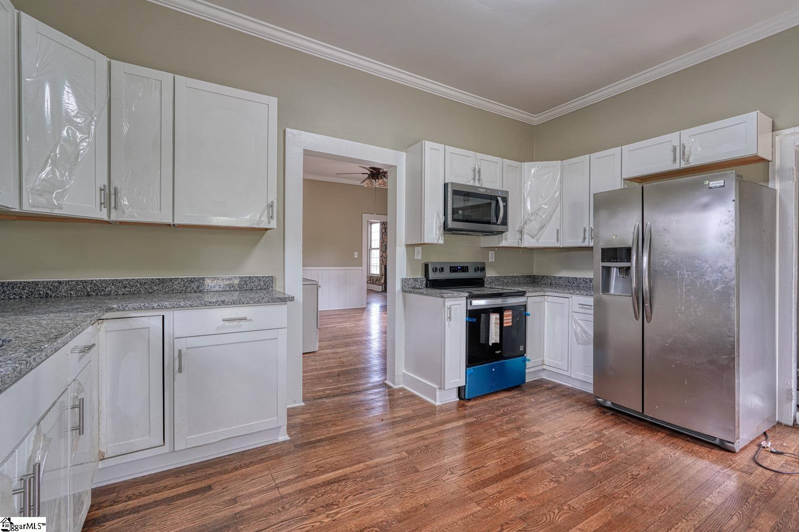 4279 N Blackstock Road Property Photo 12