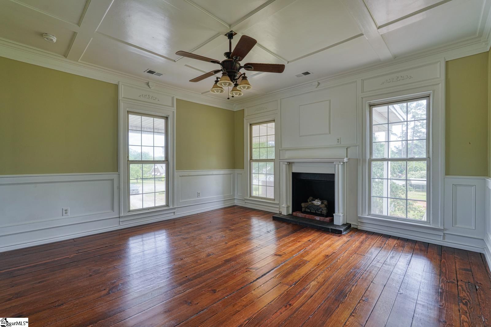 4279 N Blackstock Road Property Photo 33
