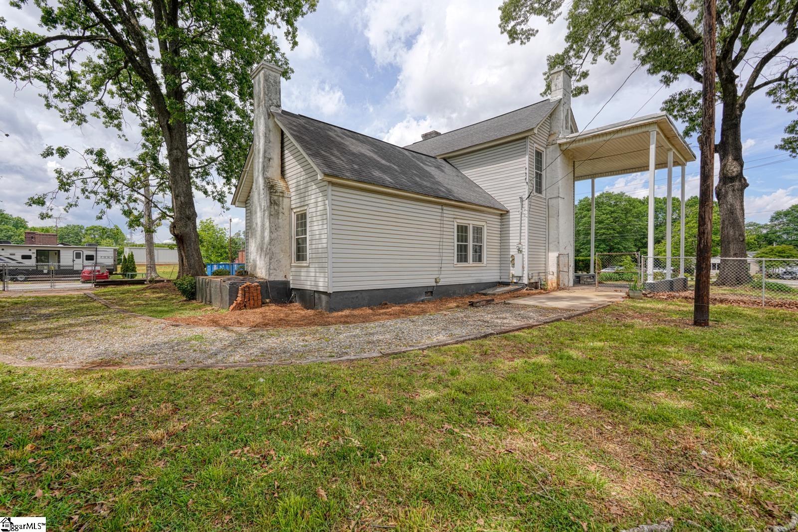 4279 N Blackstock Road Property Photo 36