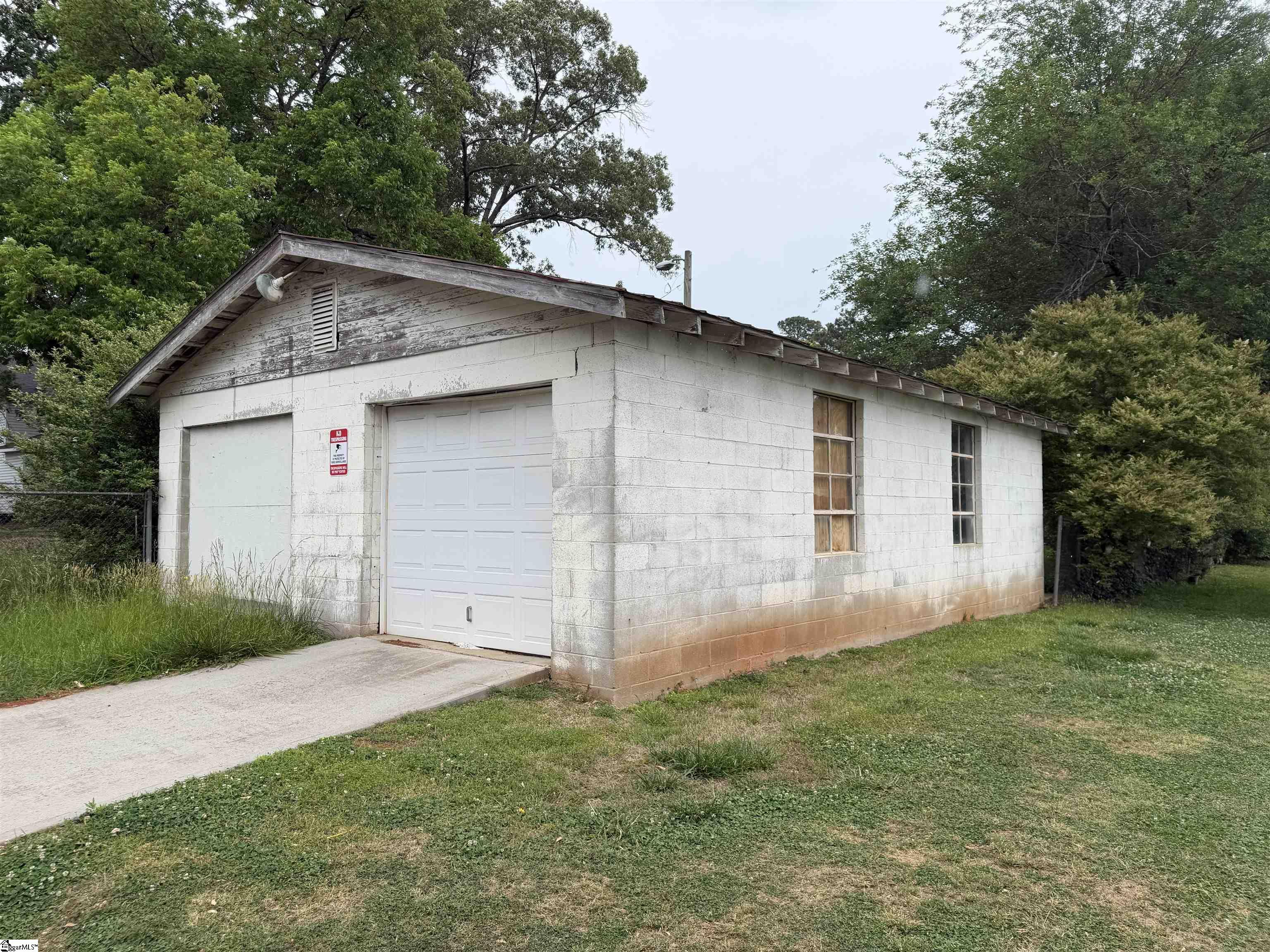 4279 N Blackstock Road Property Photo 43