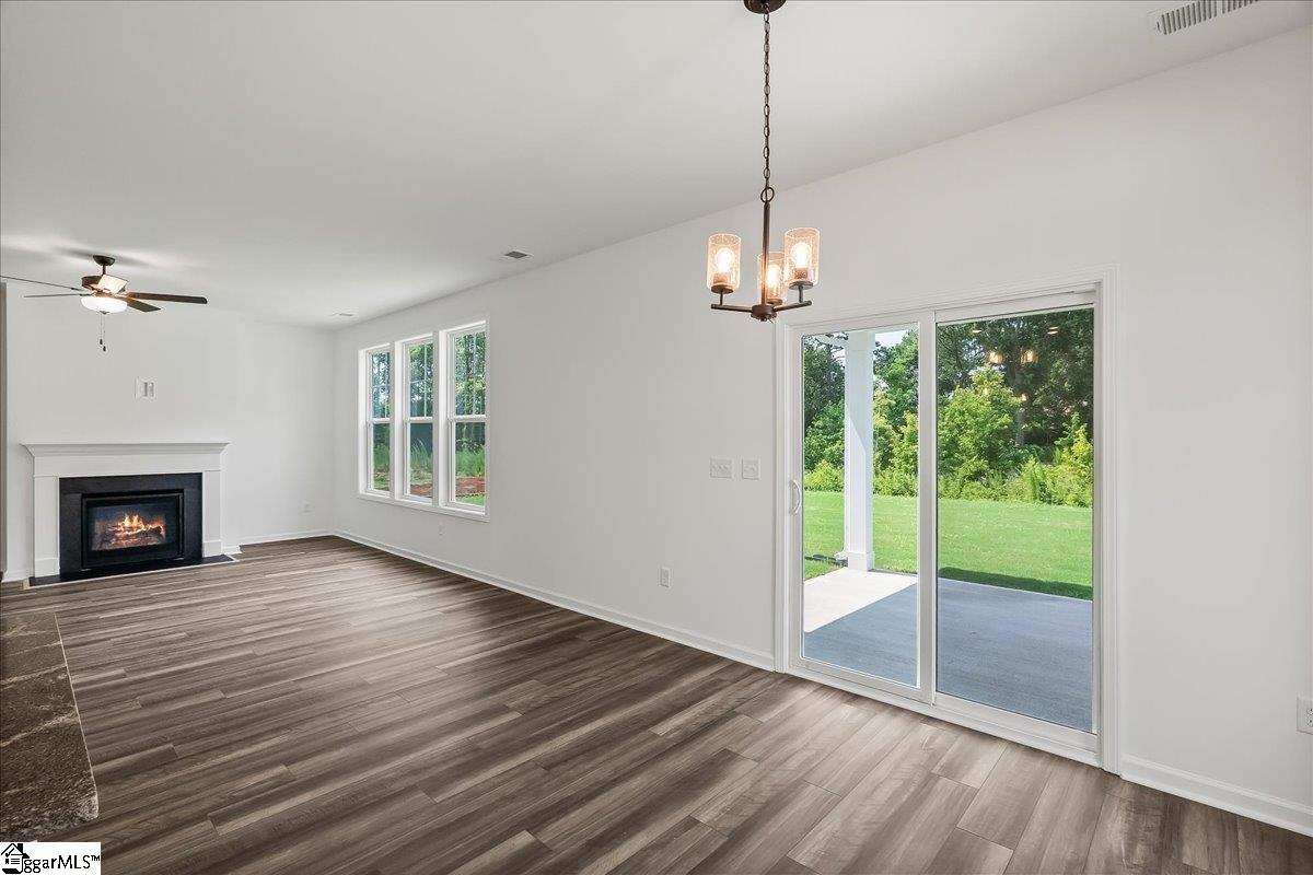 188 Hunter Ridge Drive Property Photo 14