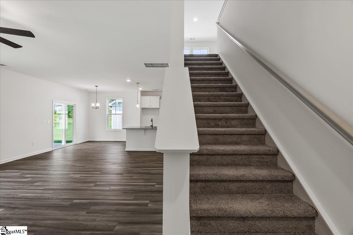 188 Hunter Ridge Drive Property Photo 16