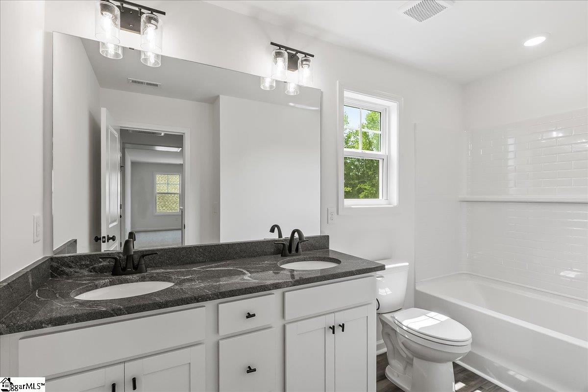 188 Hunter Ridge Drive Property Photo 28