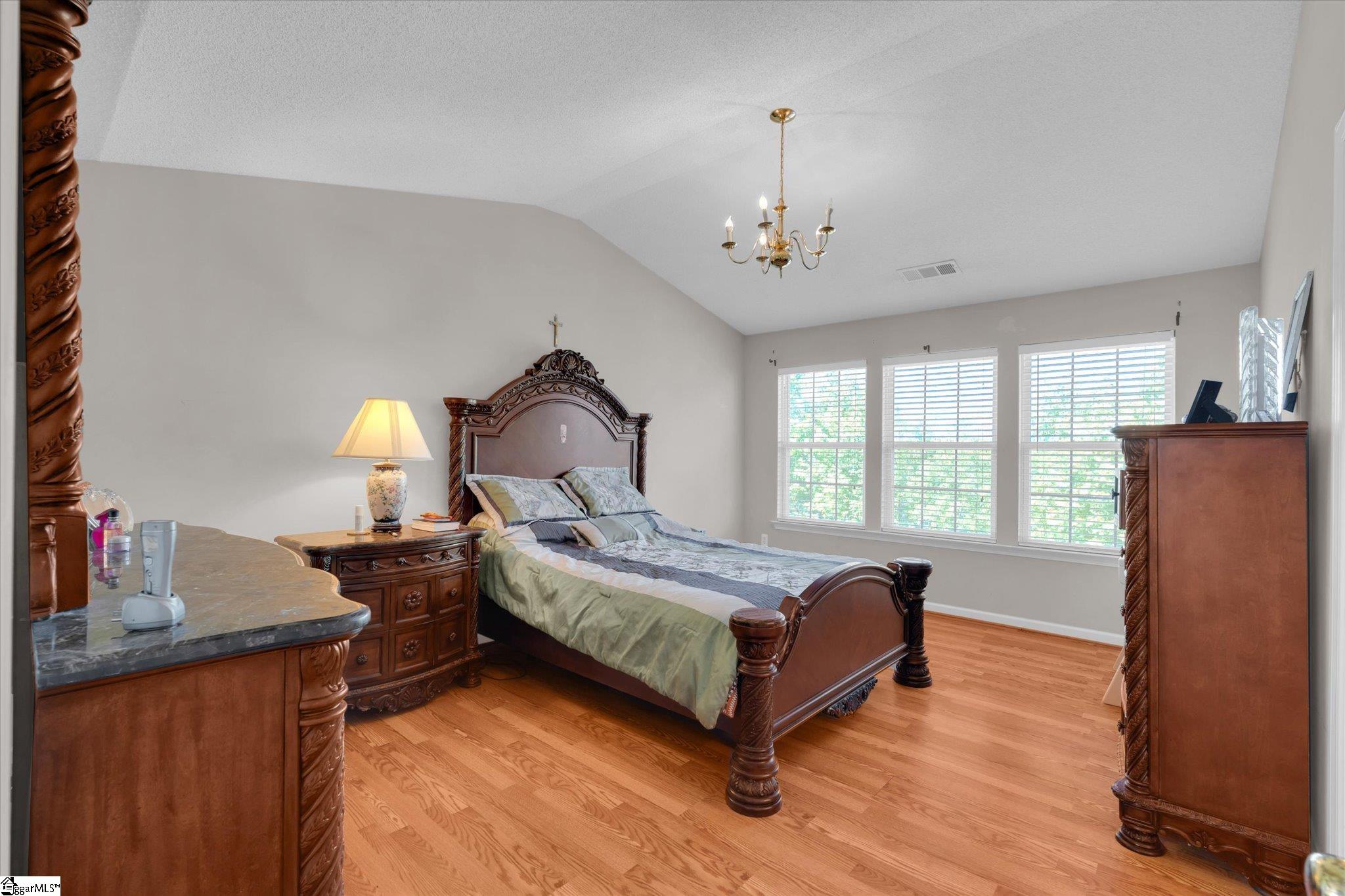 11 Eagleston Lane Property Photo 10