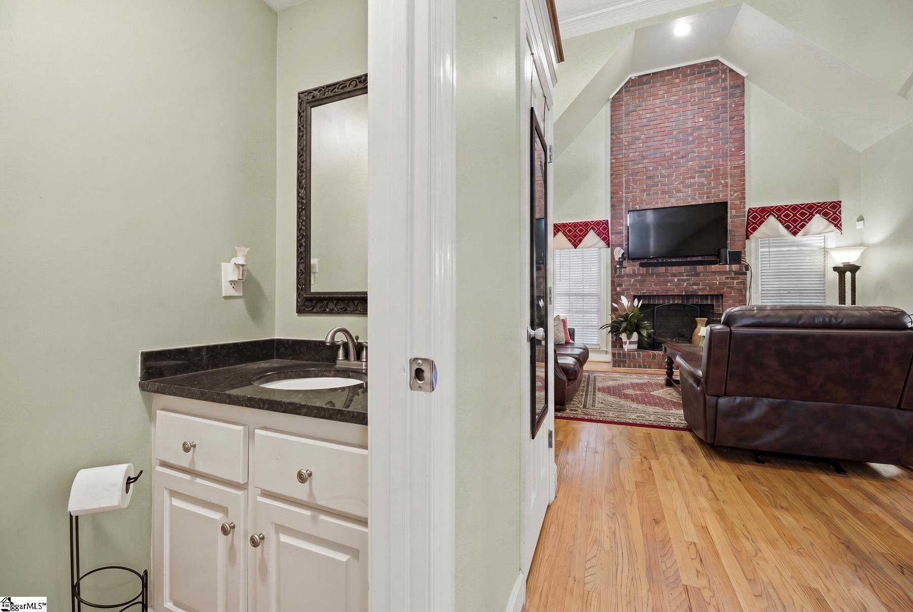 2 Meadow Springs Lane Property Photo 24