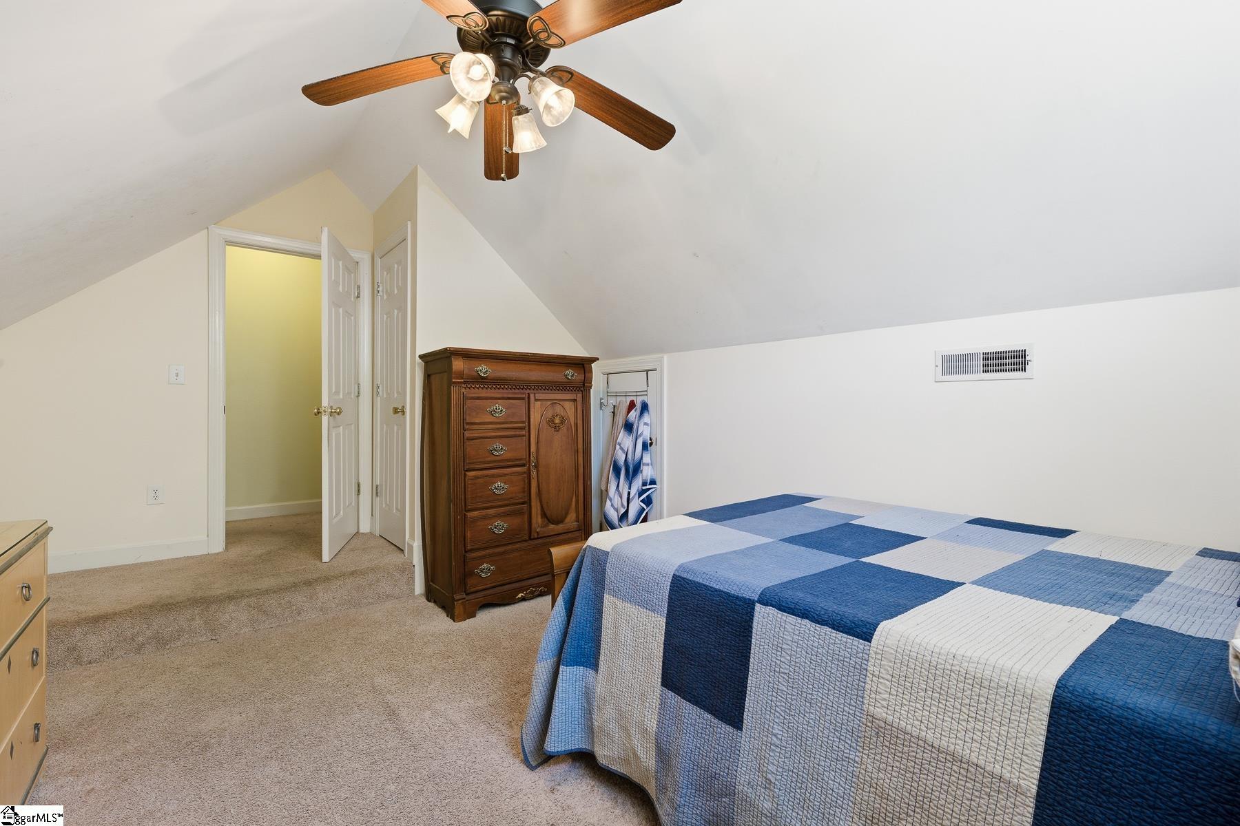 2 Meadow Springs Lane Property Photo 31