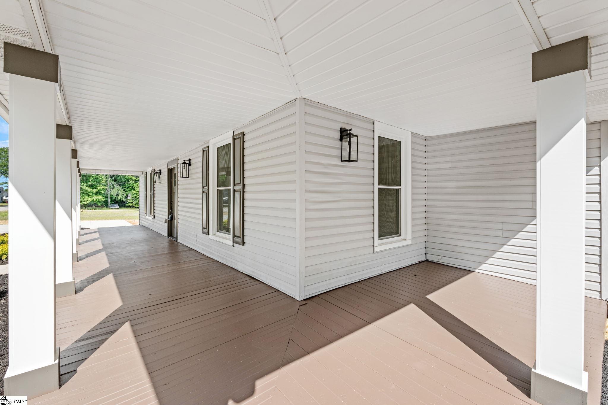 444 W Peachtree Street Property Photo 14