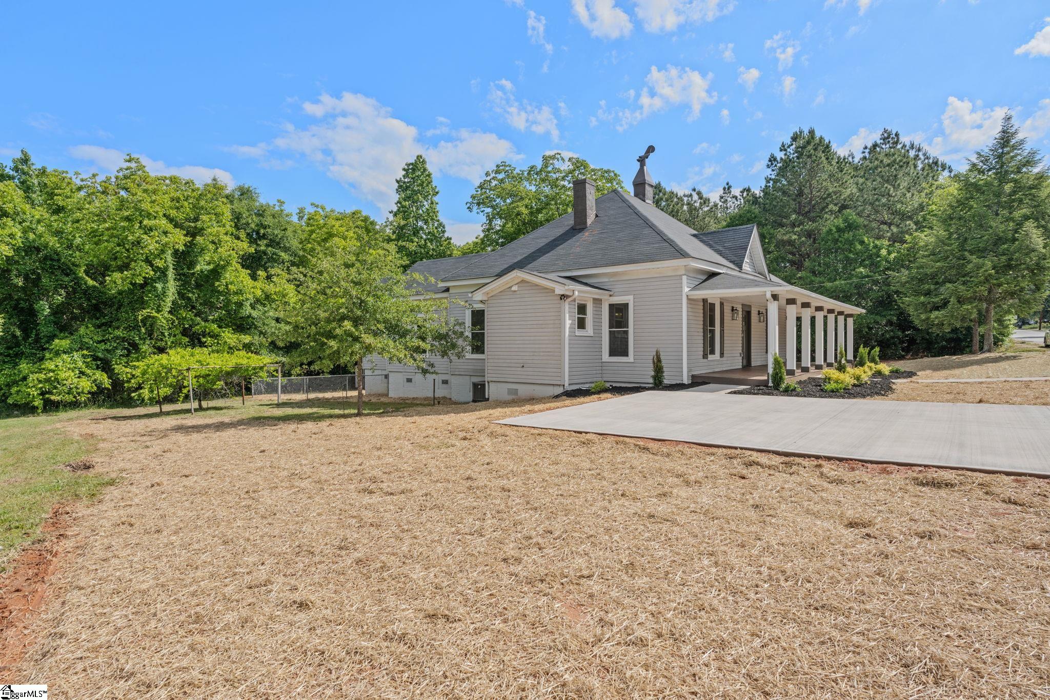 444 W Peachtree Street Property Photo 17