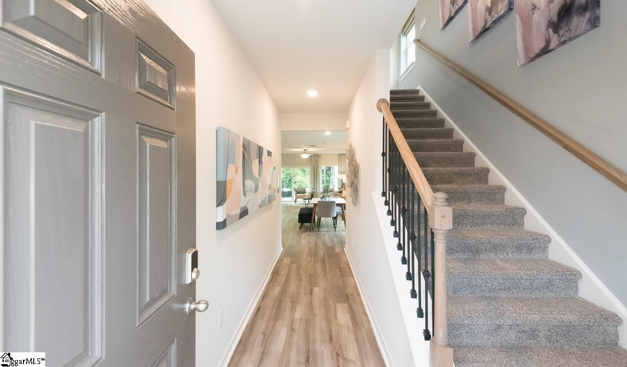 989 Penfold Pointe Pointe Property Photo 1