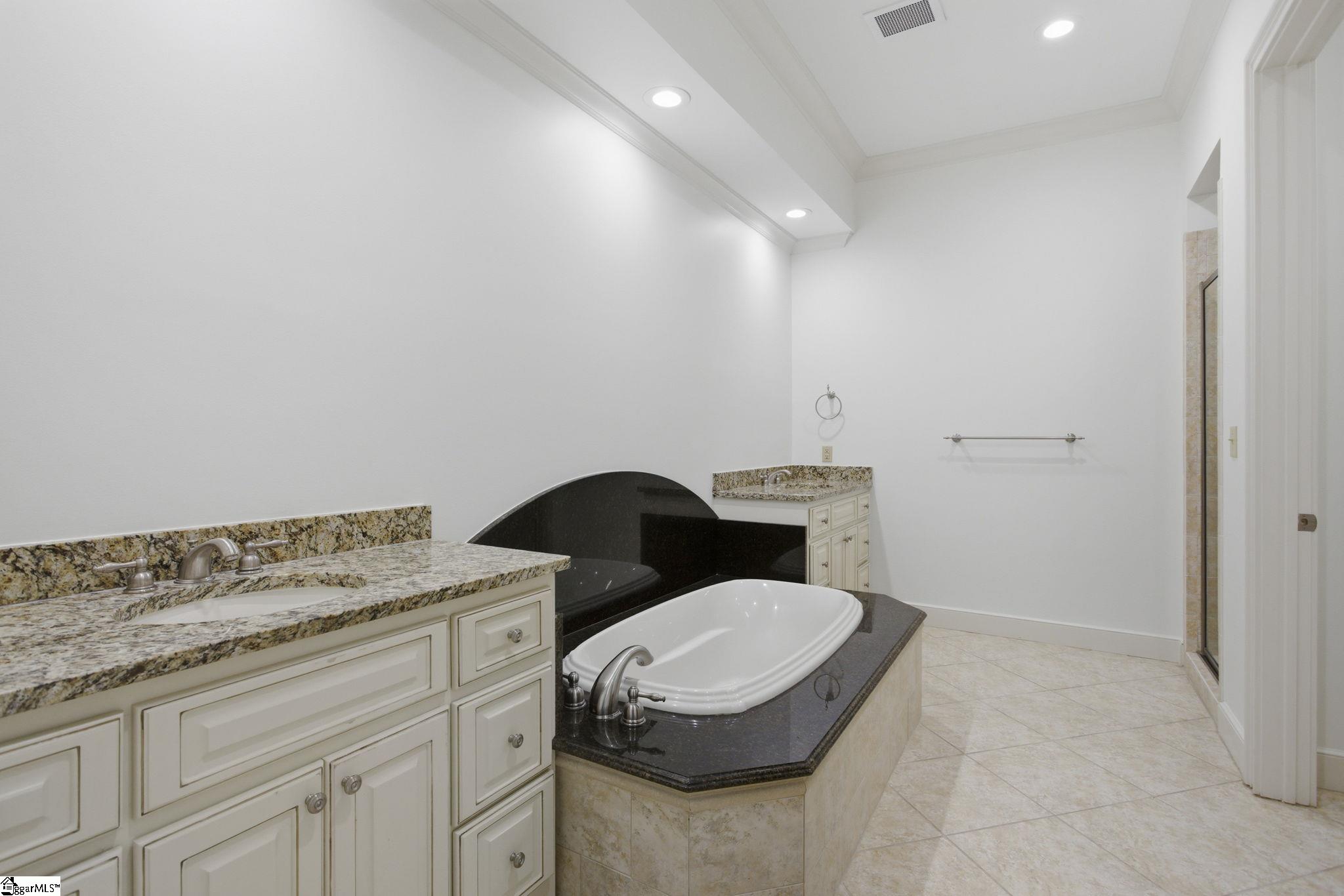 701 Montebello Drive Property Photo 26