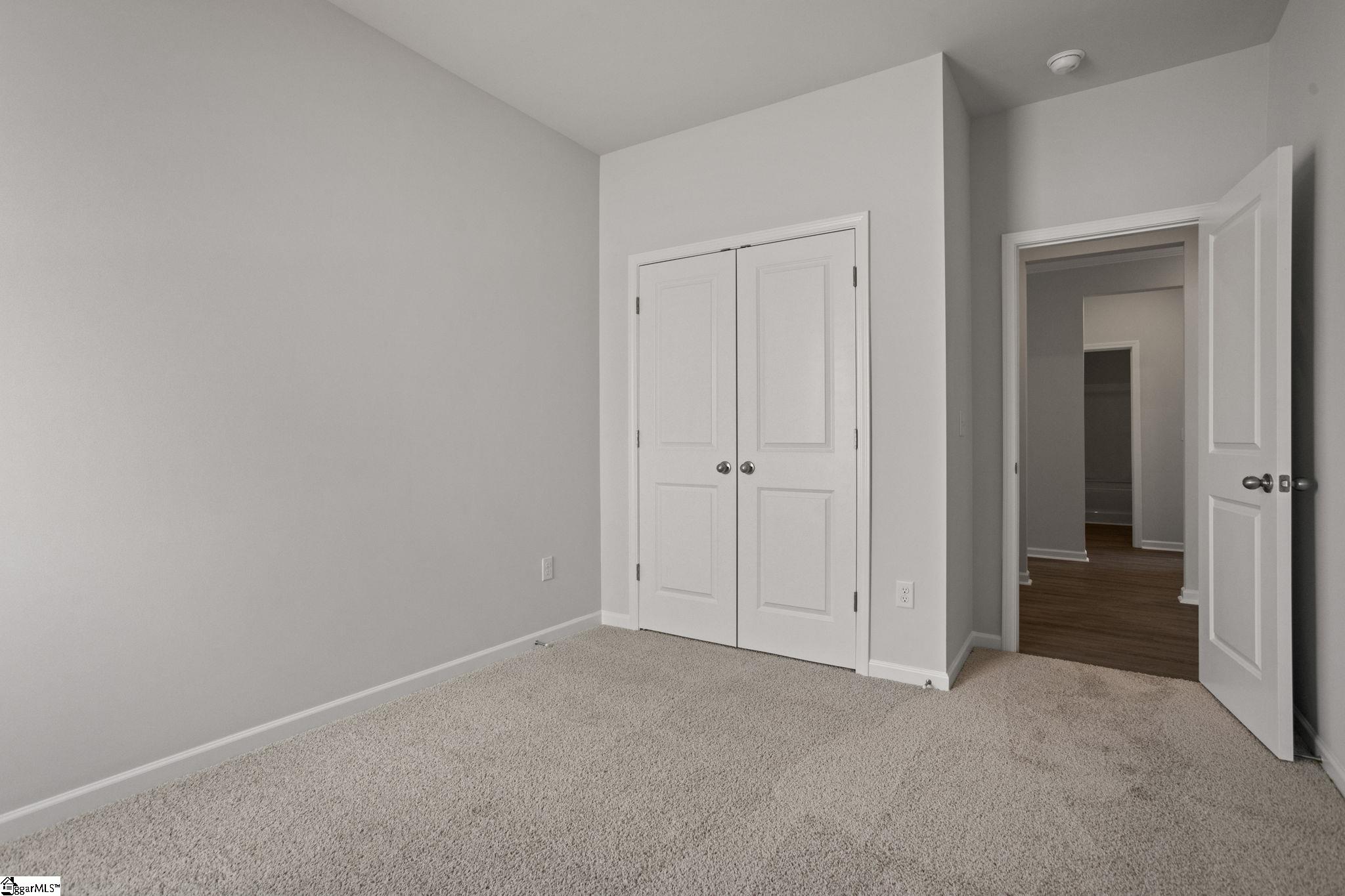 240 Pretoria Drive Property Photo 8