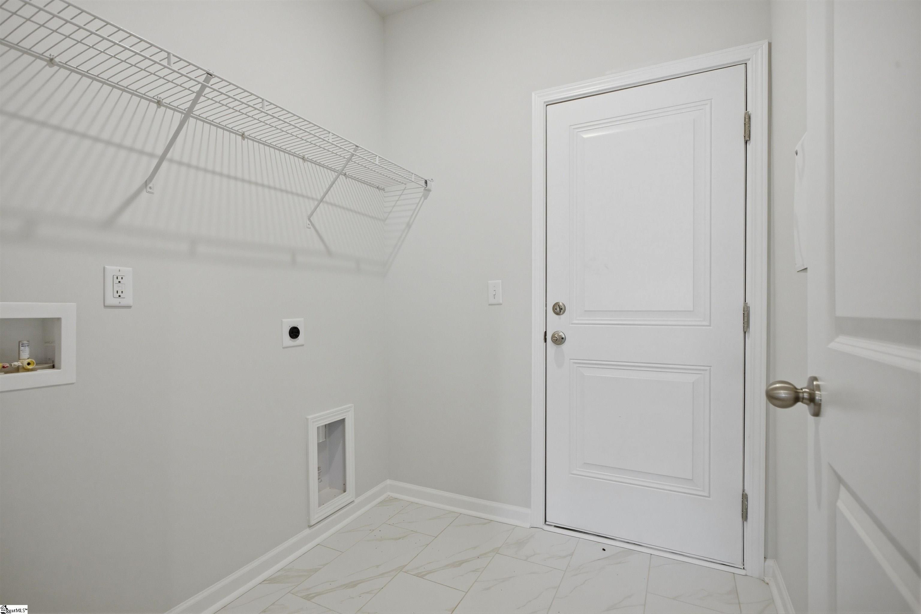 340 Goldenrod Court Property Photo 9
