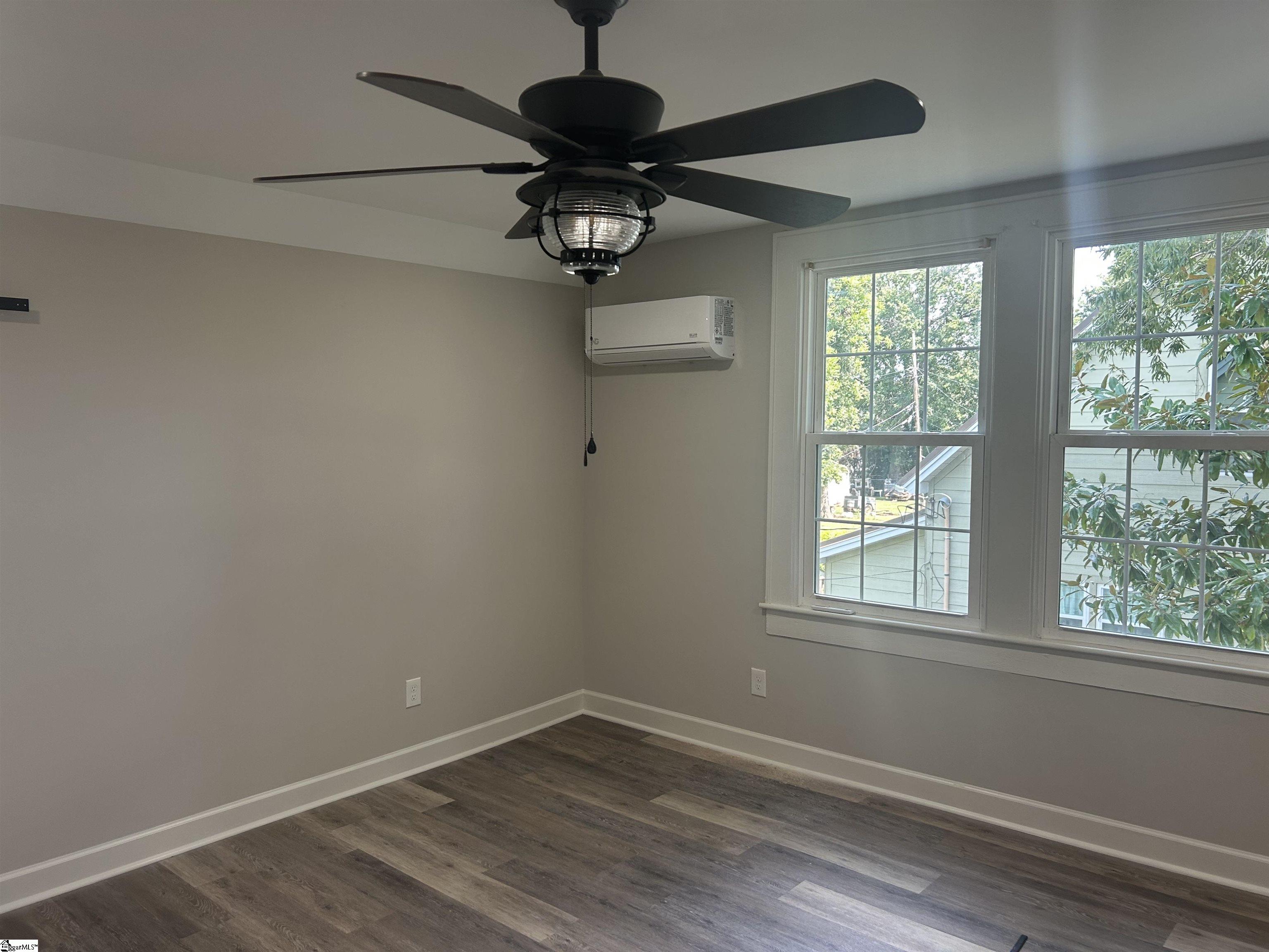 106 Washington Street Property Photo 10