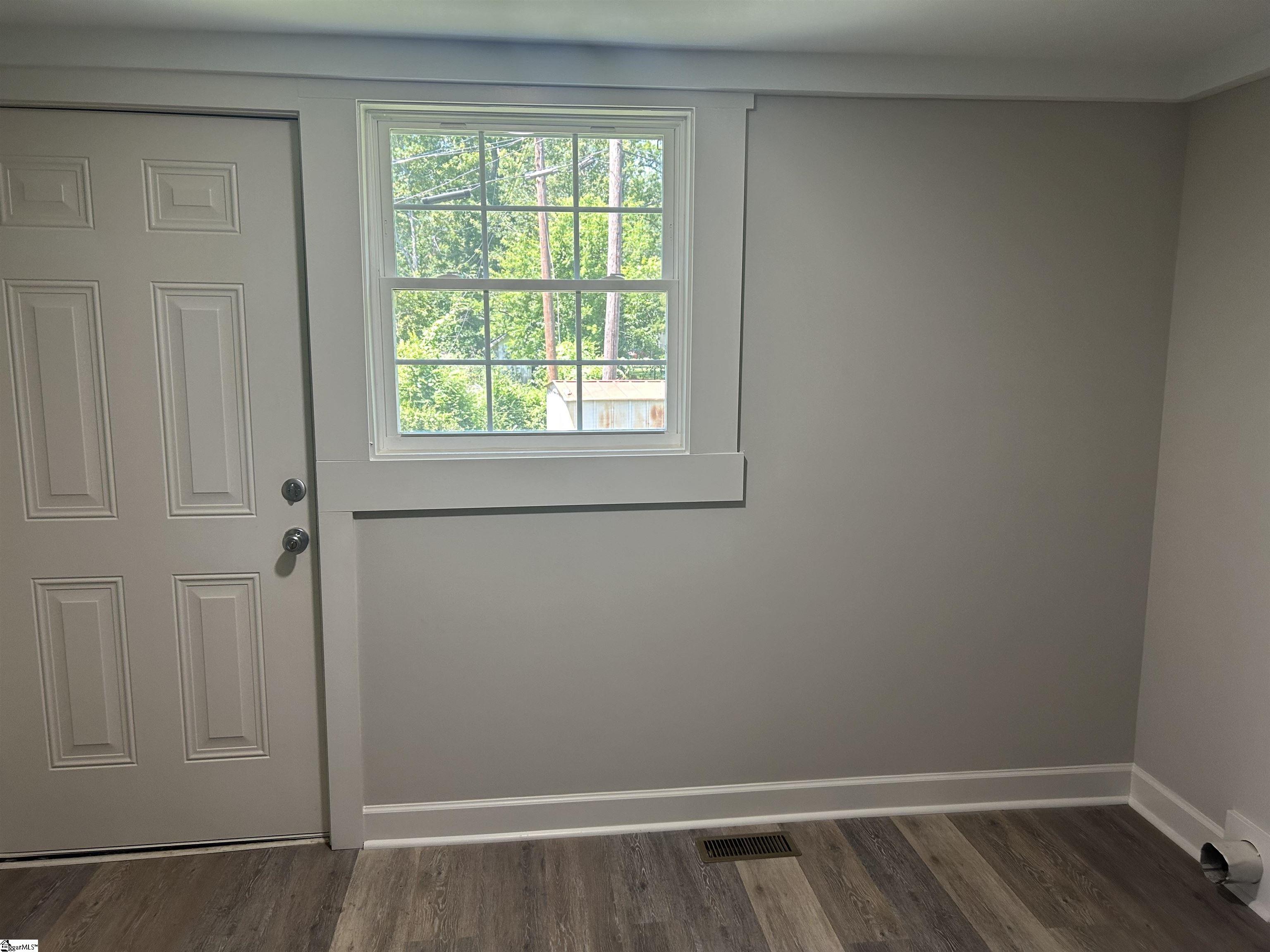 106 Washington Street Property Photo 13