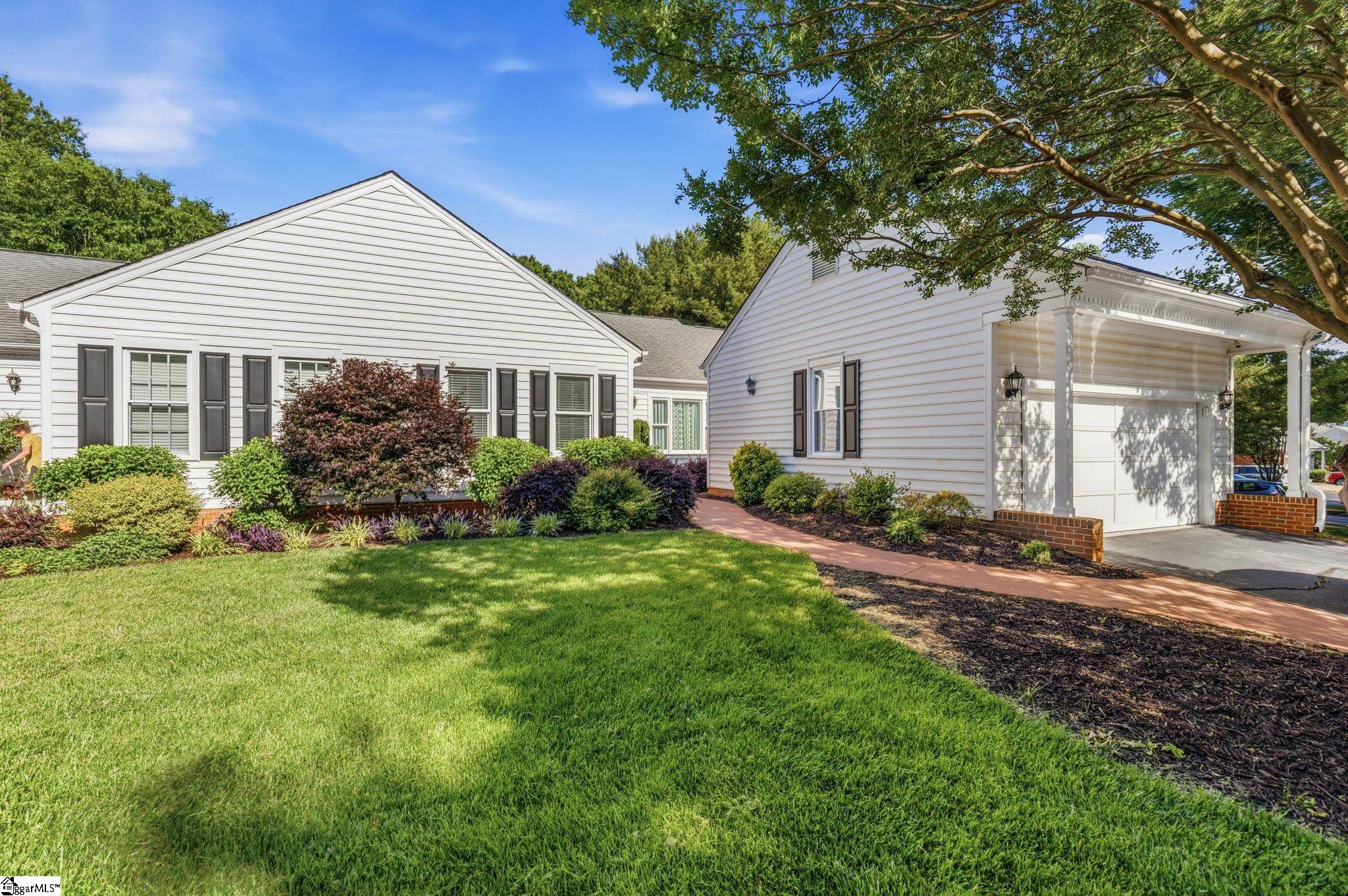1276 Shadow Way Property Photo 1