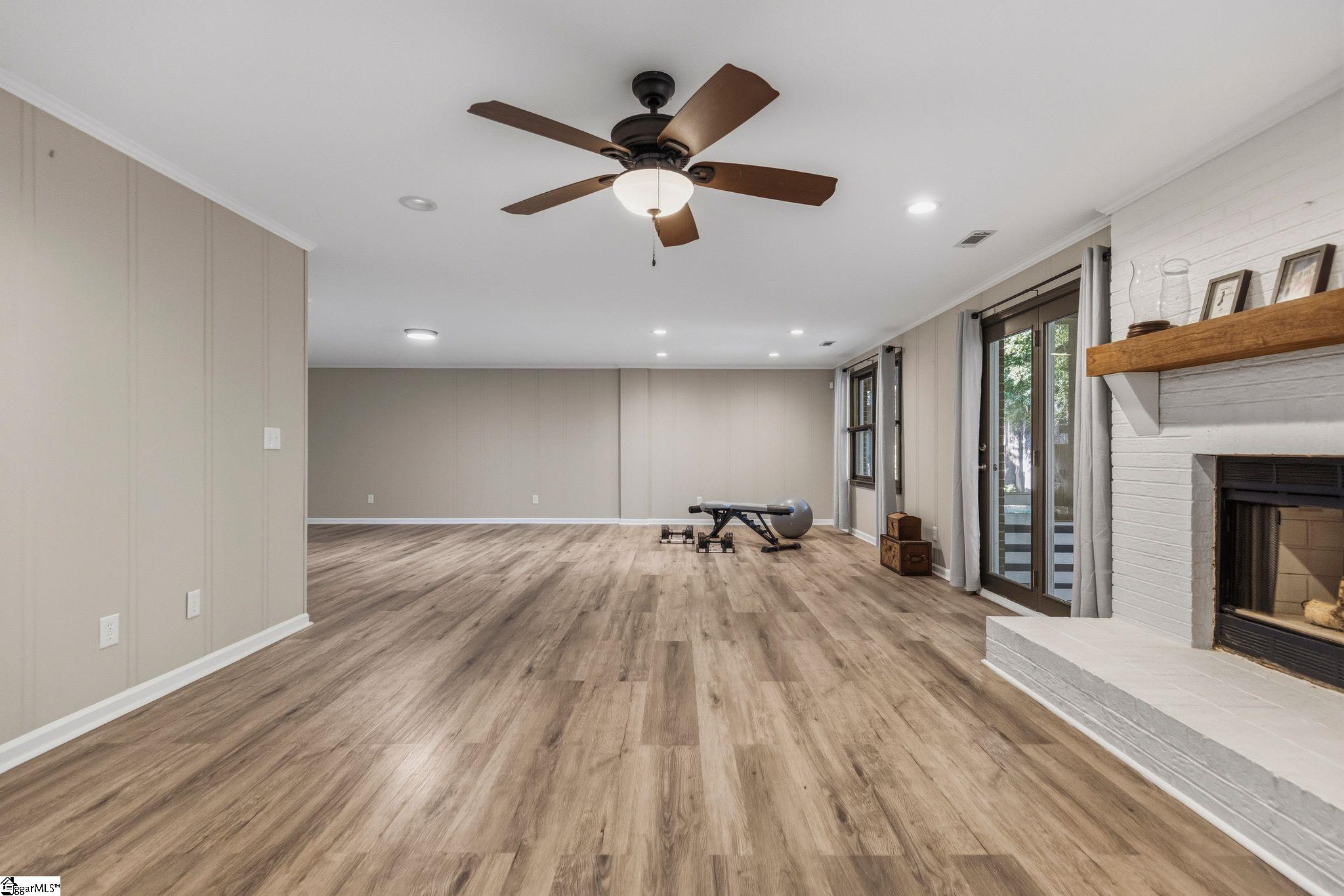 1276 Shadow Way Property Photo 32