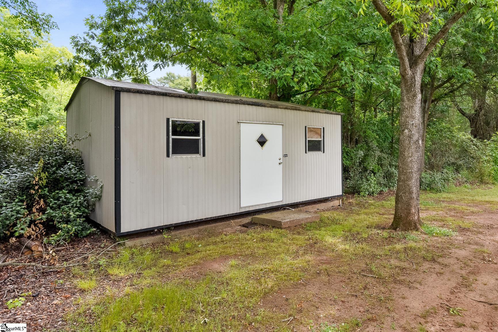 915 Cricket Lane Property Photo 45