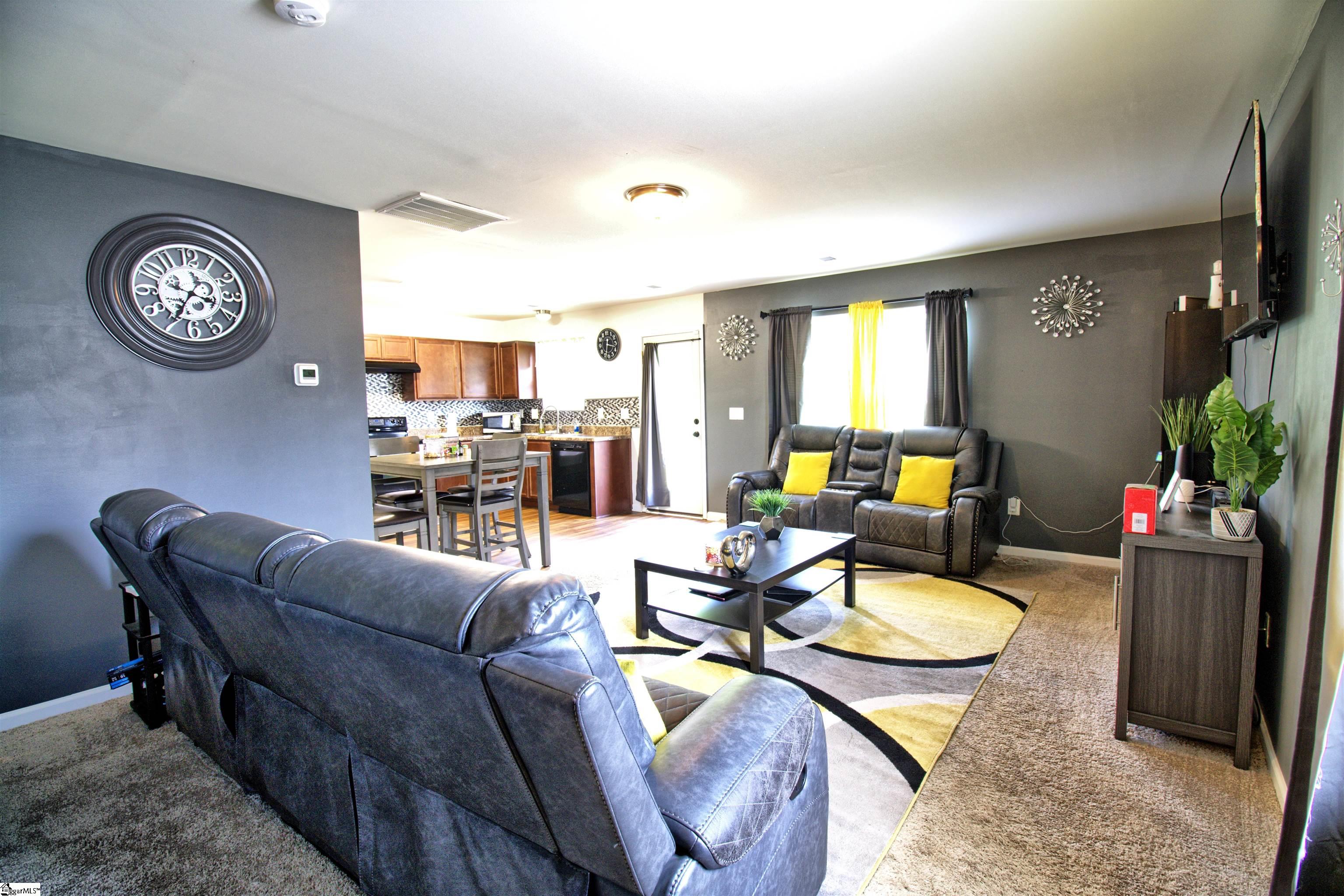 111 Botany Drive Property Photo 3