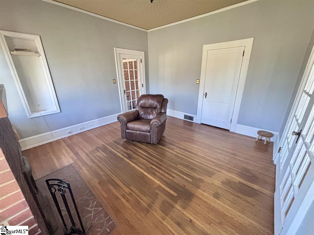 400 E Buford Street Property Photo 14
