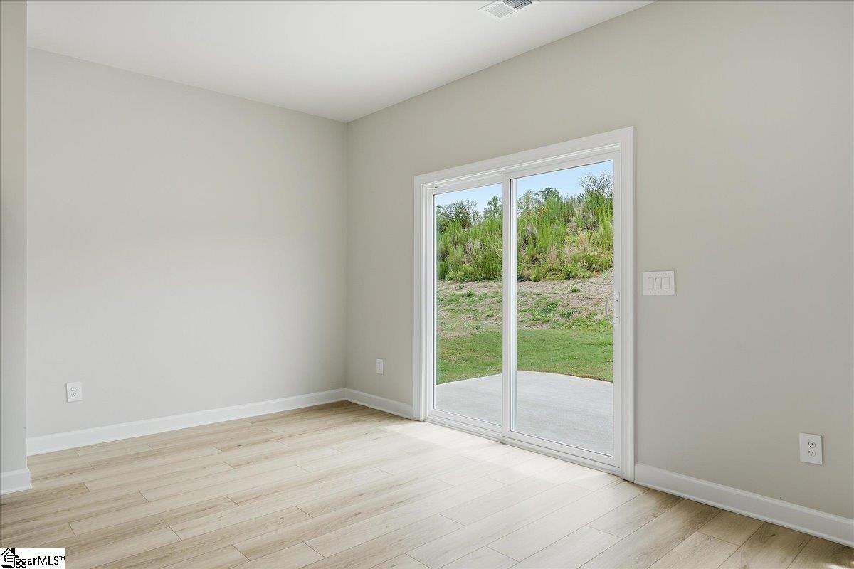 1529 Switchback Circle Property Photo 7