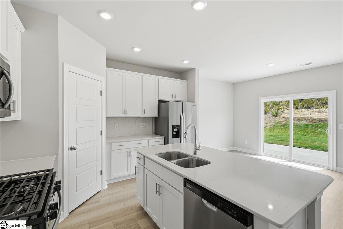 1529 Switchback Circle Property Photo 14