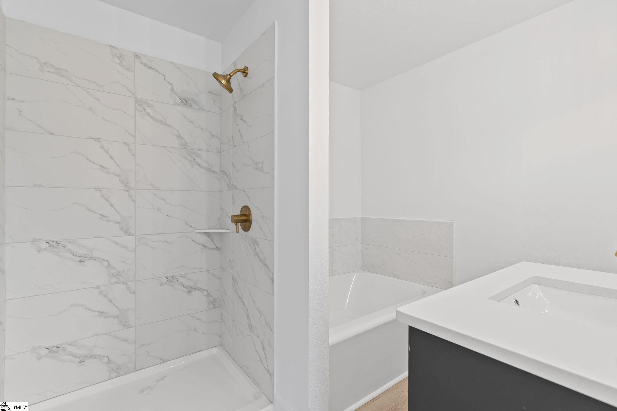 106 Duck Pond Court Property Photo 16