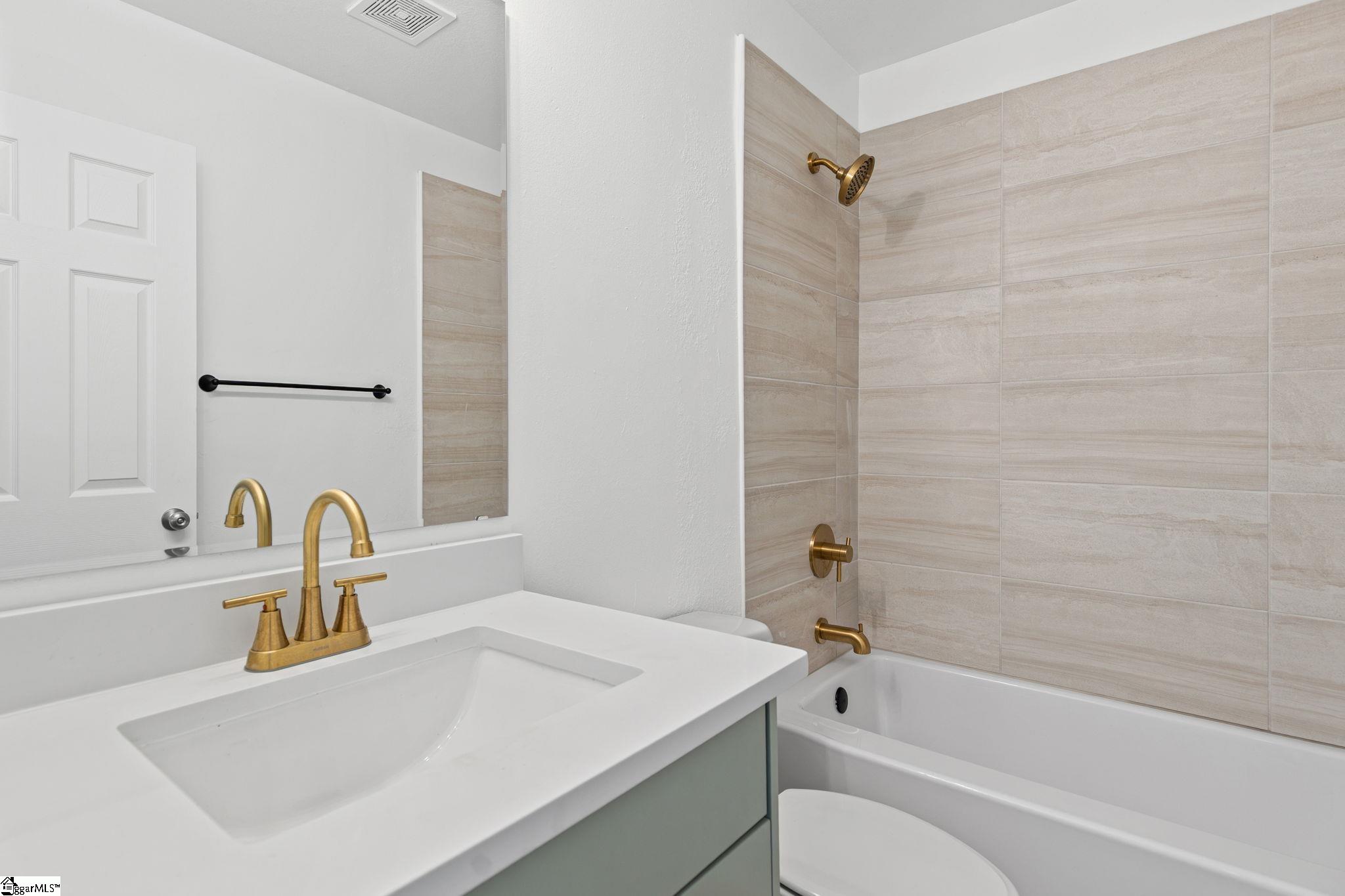 106 Duck Pond Court Property Photo 22