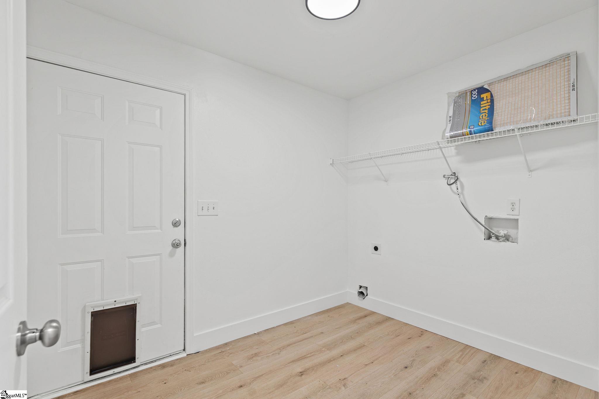 106 Duck Pond Court Property Photo 28