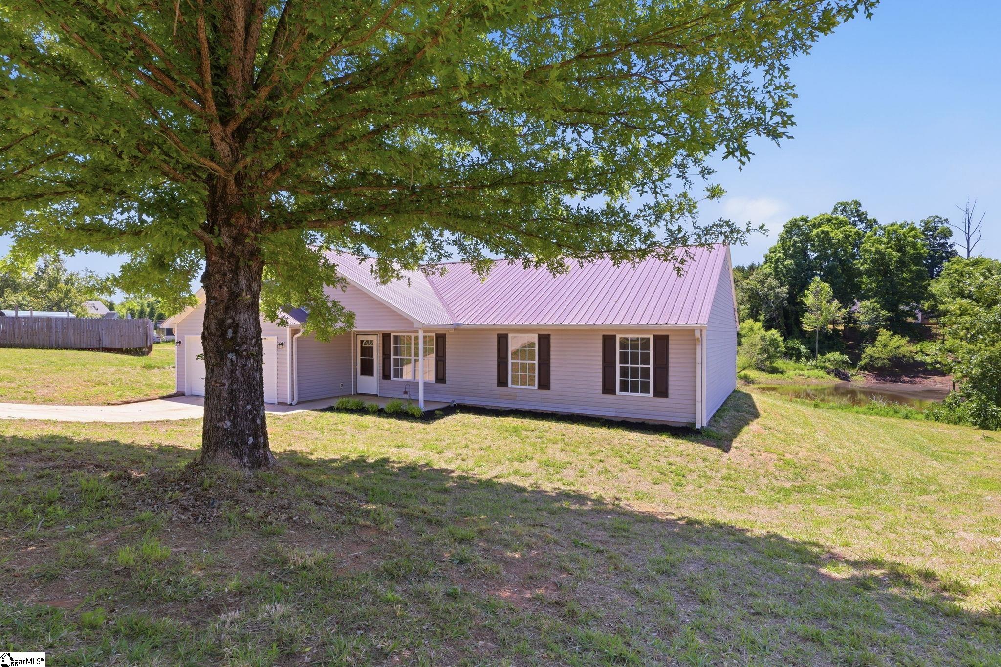 106 Duck Pond Court Property Photo 33