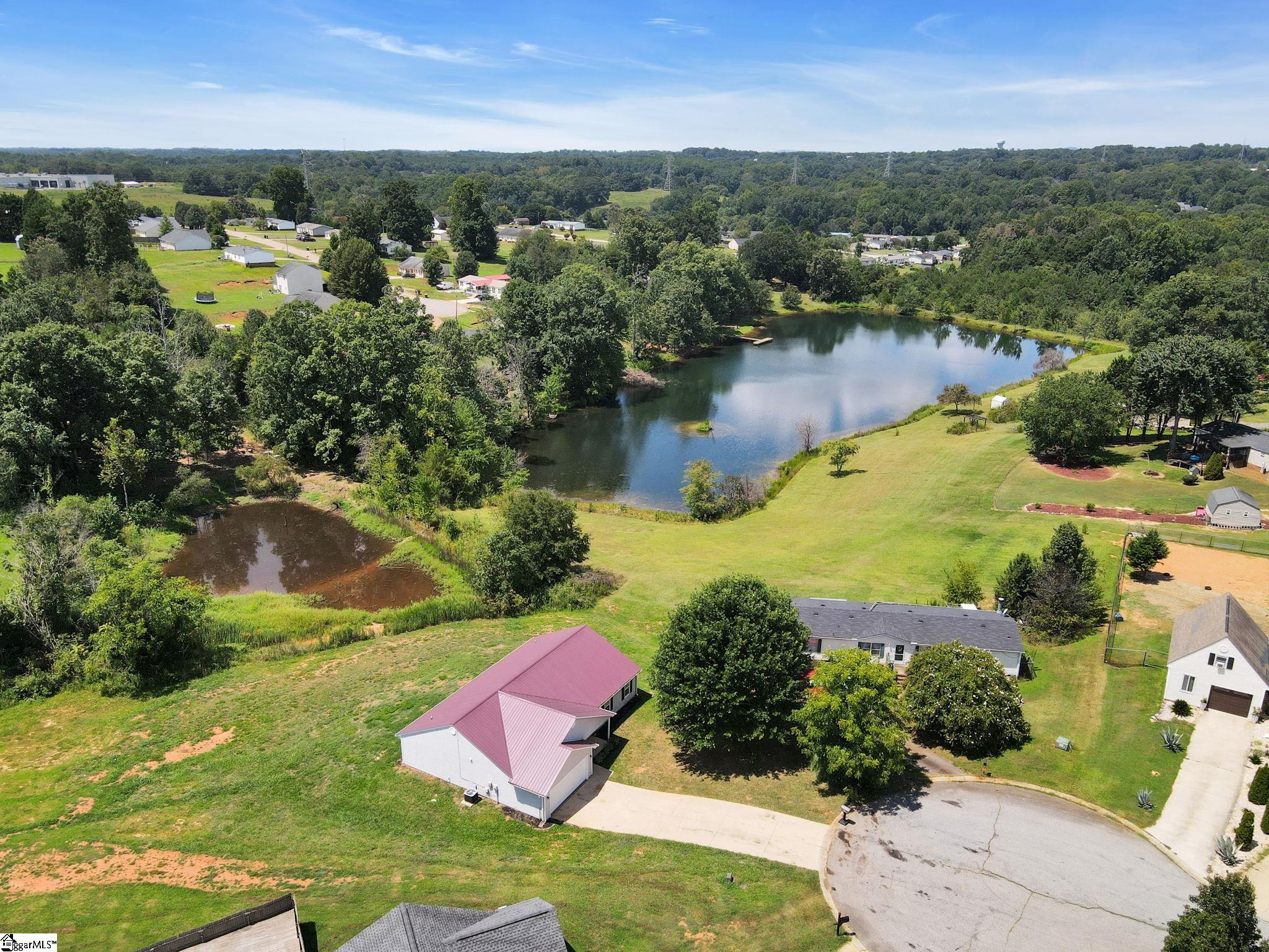 106 Duck Pond Court Property Photo 37