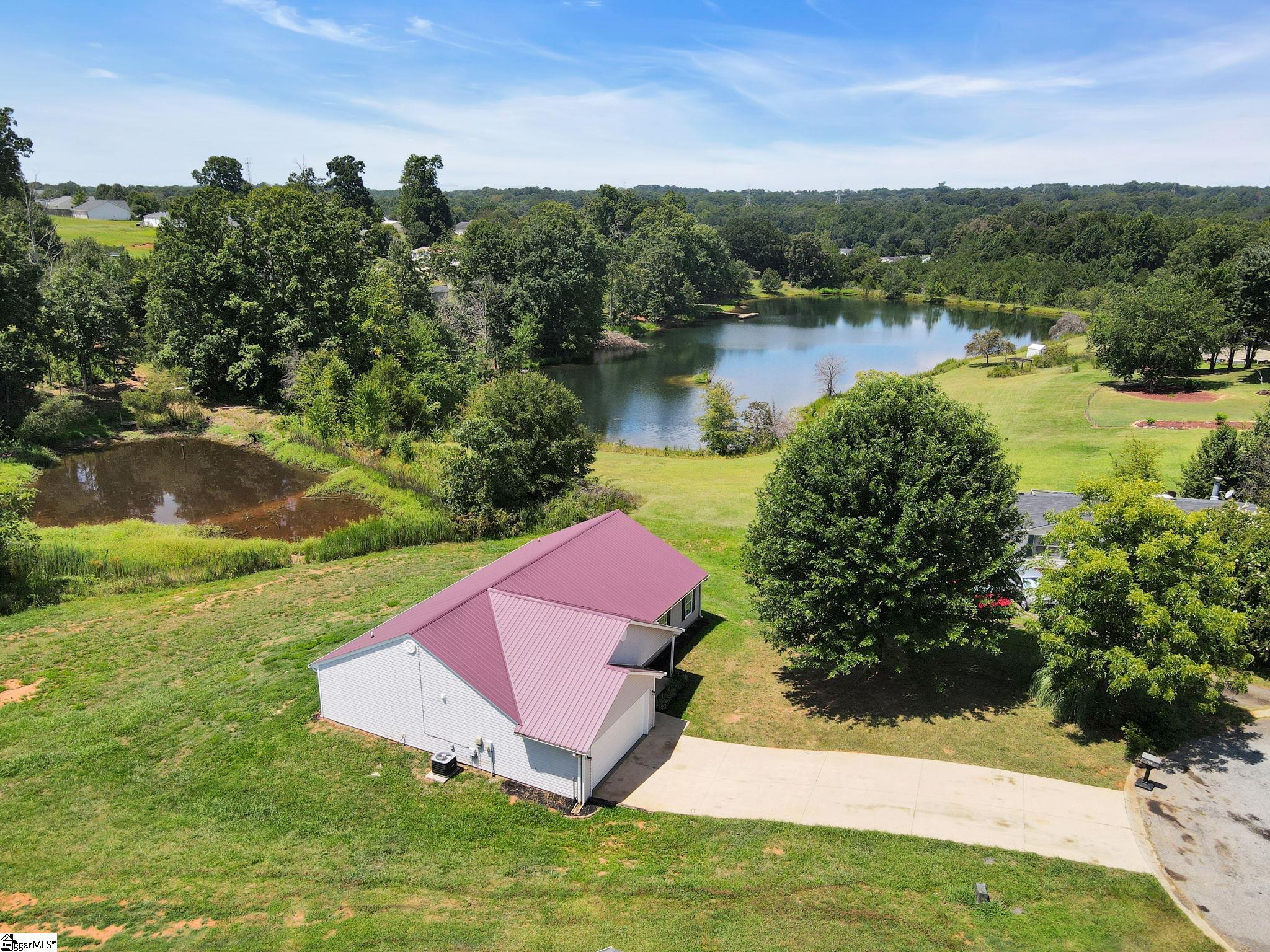 106 Duck Pond Court Property Photo 38
