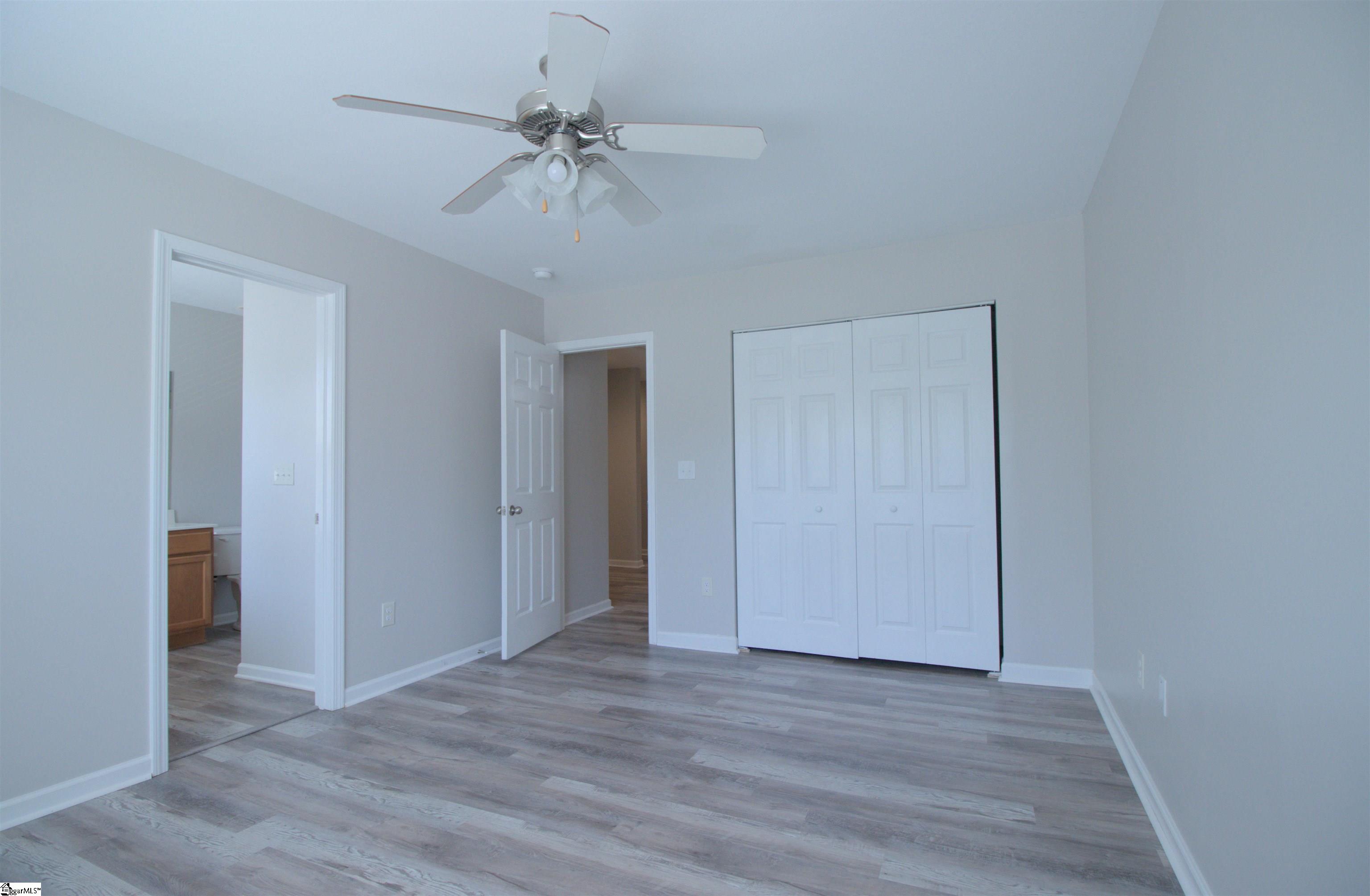 20 Greensboro Court Property Photo 12